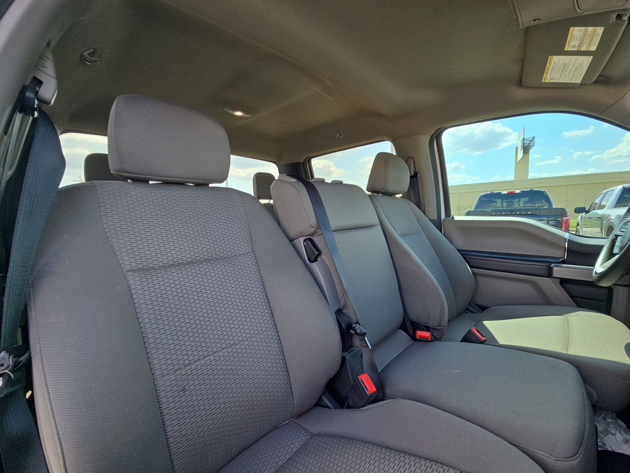 Used 2021 Blue Ford XLT image 27