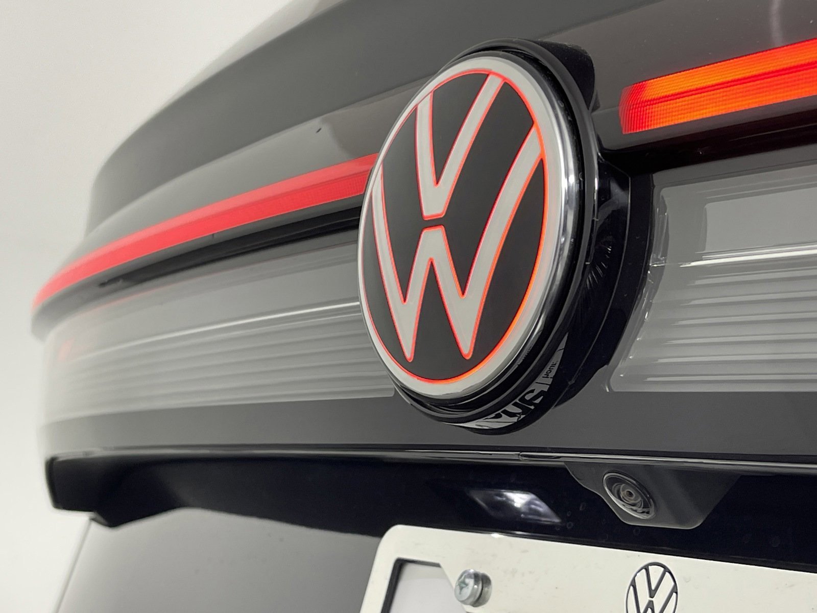 2025 Volkswagen Taos S - Photo 14