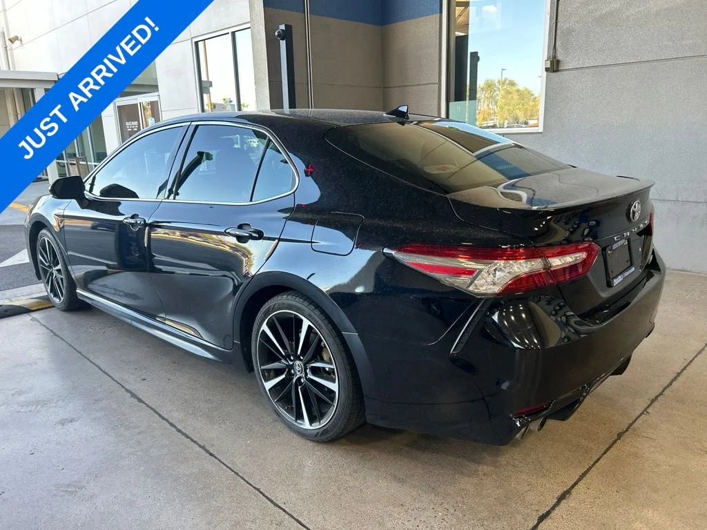 Used 2019 Midnight Black Metallic Toyota XSE image 4