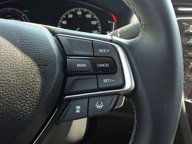 Certified Used 2019 Silver Honda Touring image 24