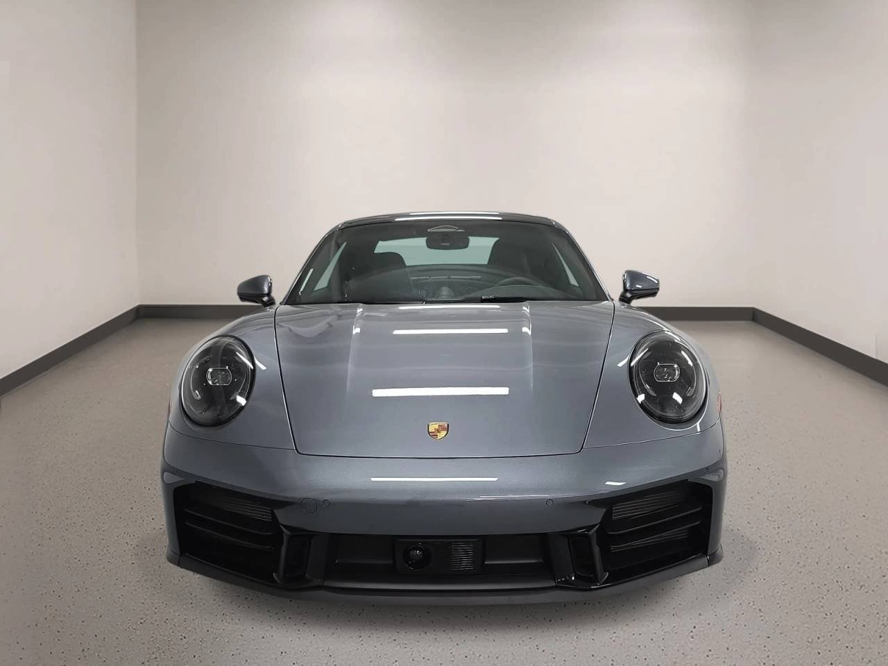 New 2026 Vanadium Grey Metallic Porsche Carrera 4S image 9