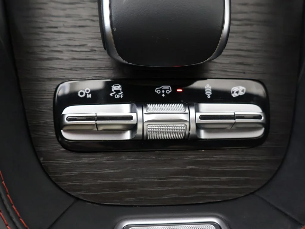 Used 2022 Polar White Mercedes-Benz GLE 53 AMG® image 60