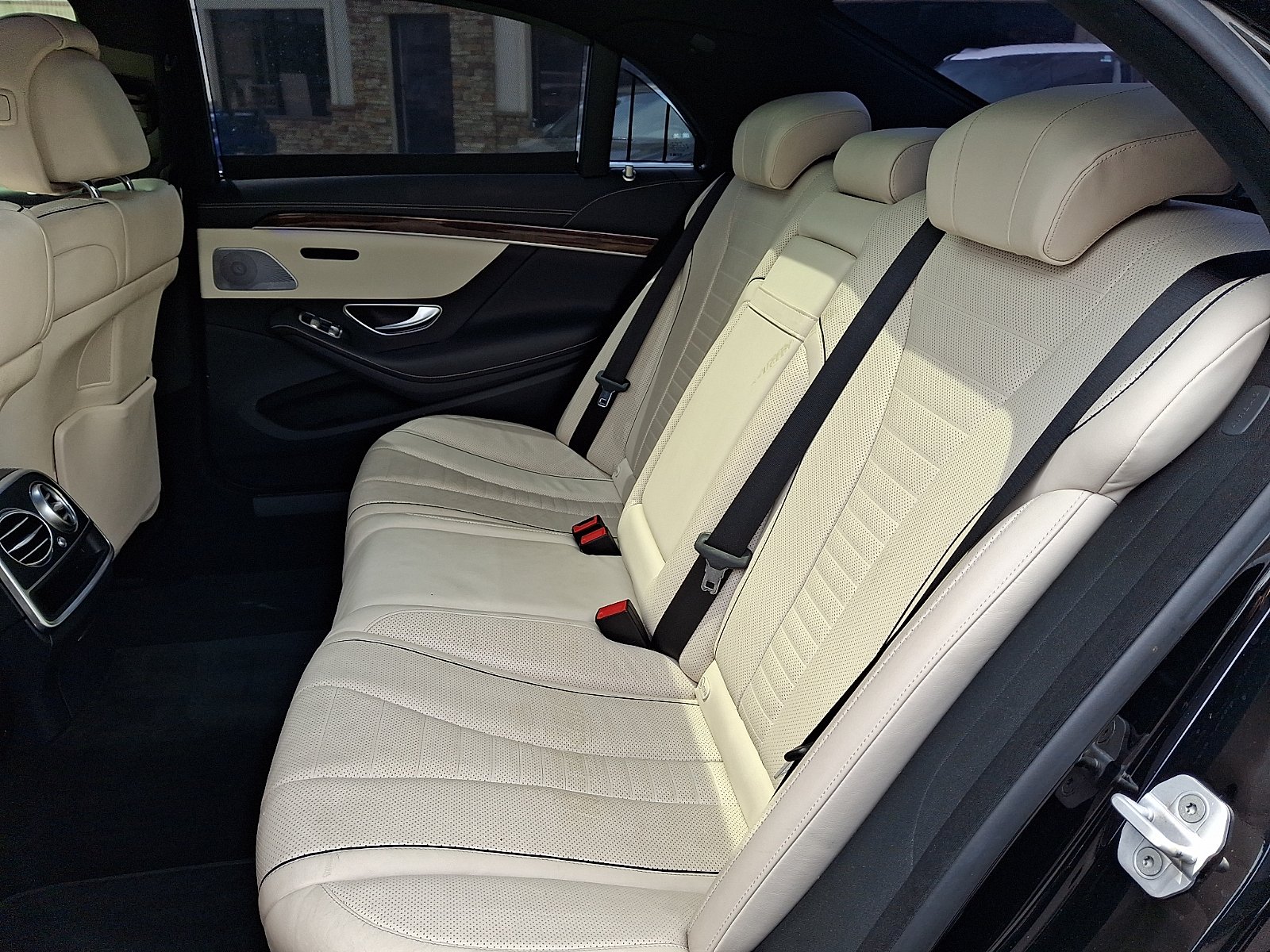 Used 2015 Black - 040 Mercedes-Benz  image 10