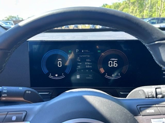 Used 2024 Blue Hyundai SEL image 23