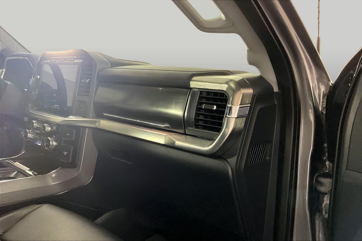 Certified Used 2022 Carbonized Gray Ford LARIAT image 17