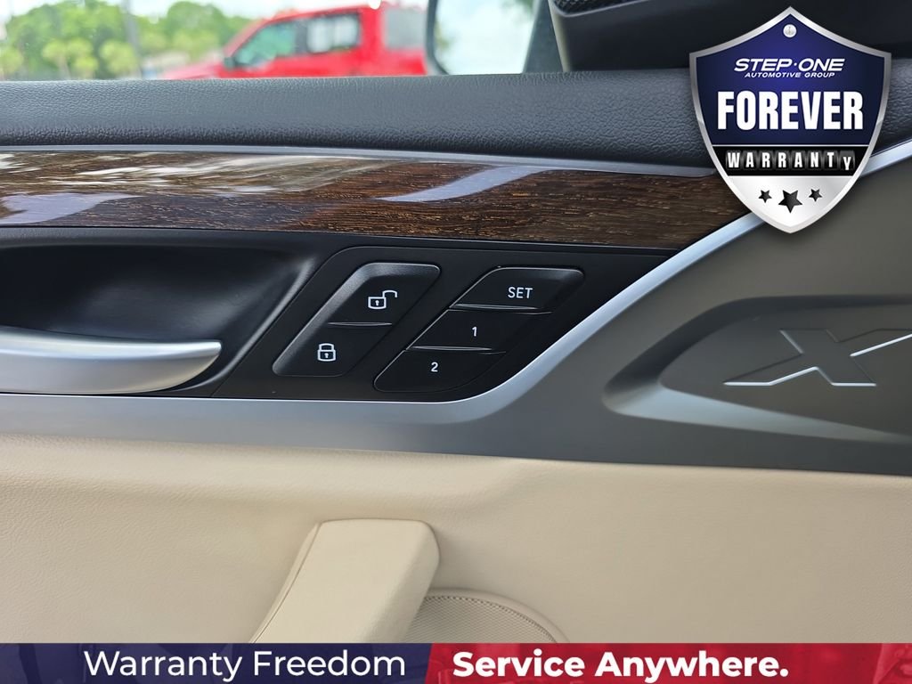 Used 2023 Blue BMW sDrive30i image 19