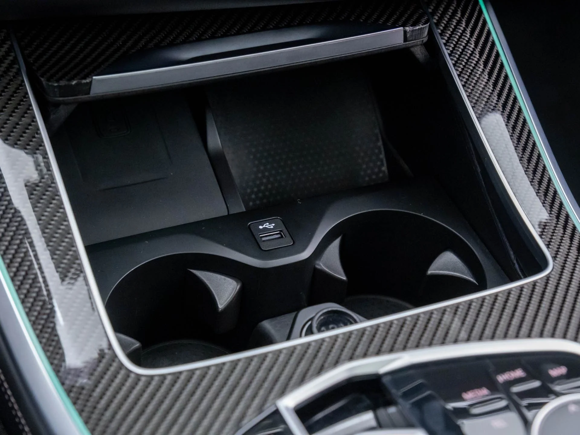 Certified Used 2024 Gray BMW M60i image 30