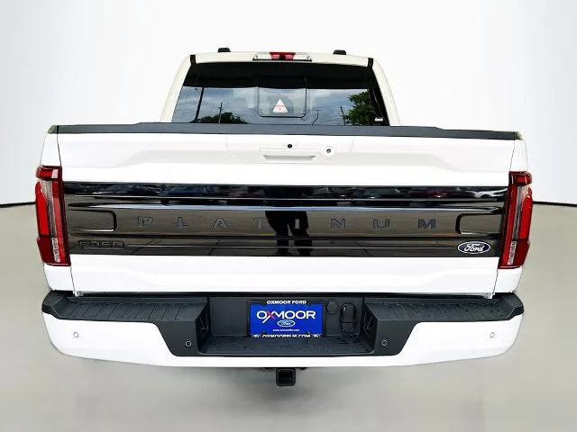 New 2026 Star White Metallic Tri-Coat Ford Platinum® image 40