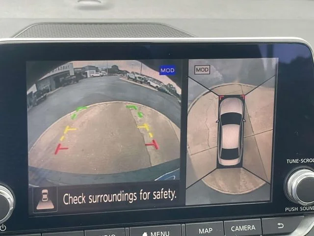 Used 2019 Blue Nissan 2.5 Platinum image 21