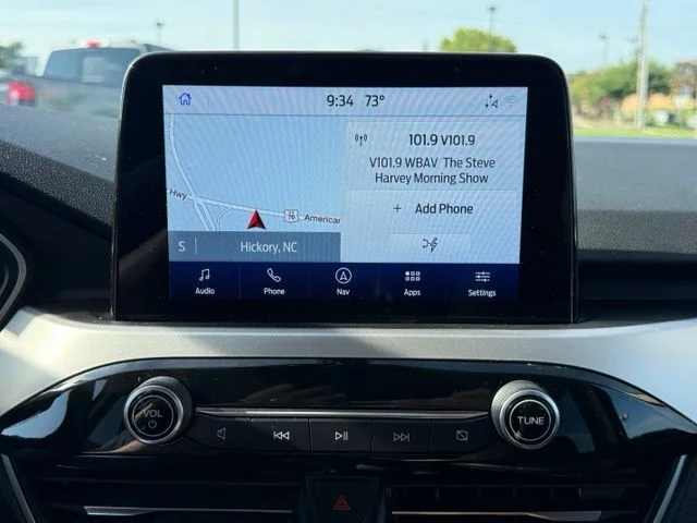 Used 2020 Gray Ford SE Sport image 21