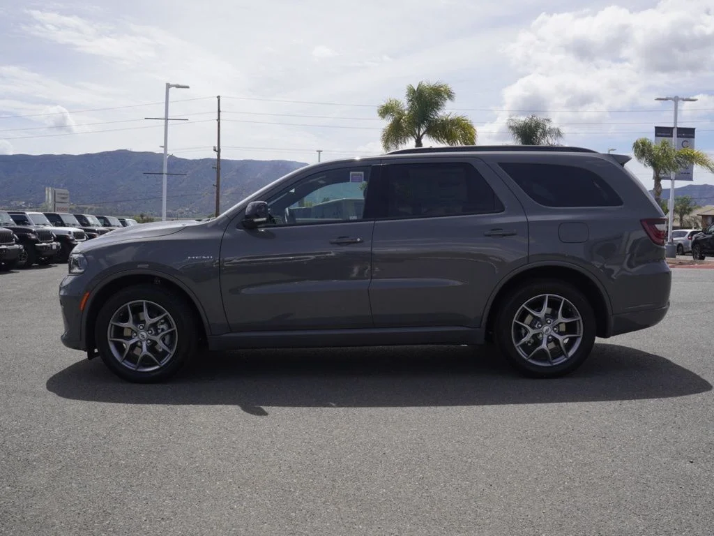 New 2026 Destroyer Gray Clear-Coat Exterior Paint Dodge GT Plus HEMI V8 image 6