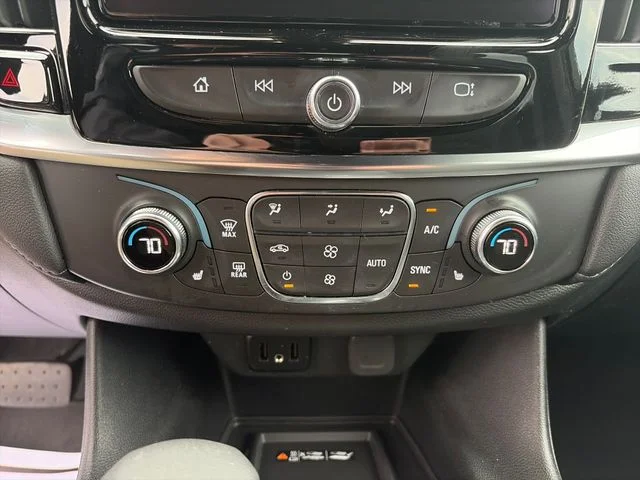 Used 2023 Summit White Chevrolet LT image 25