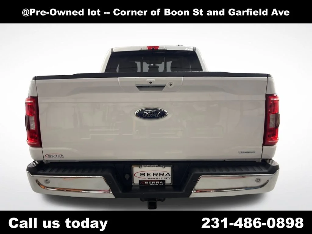 Used 2021 White Ford XLT image 7