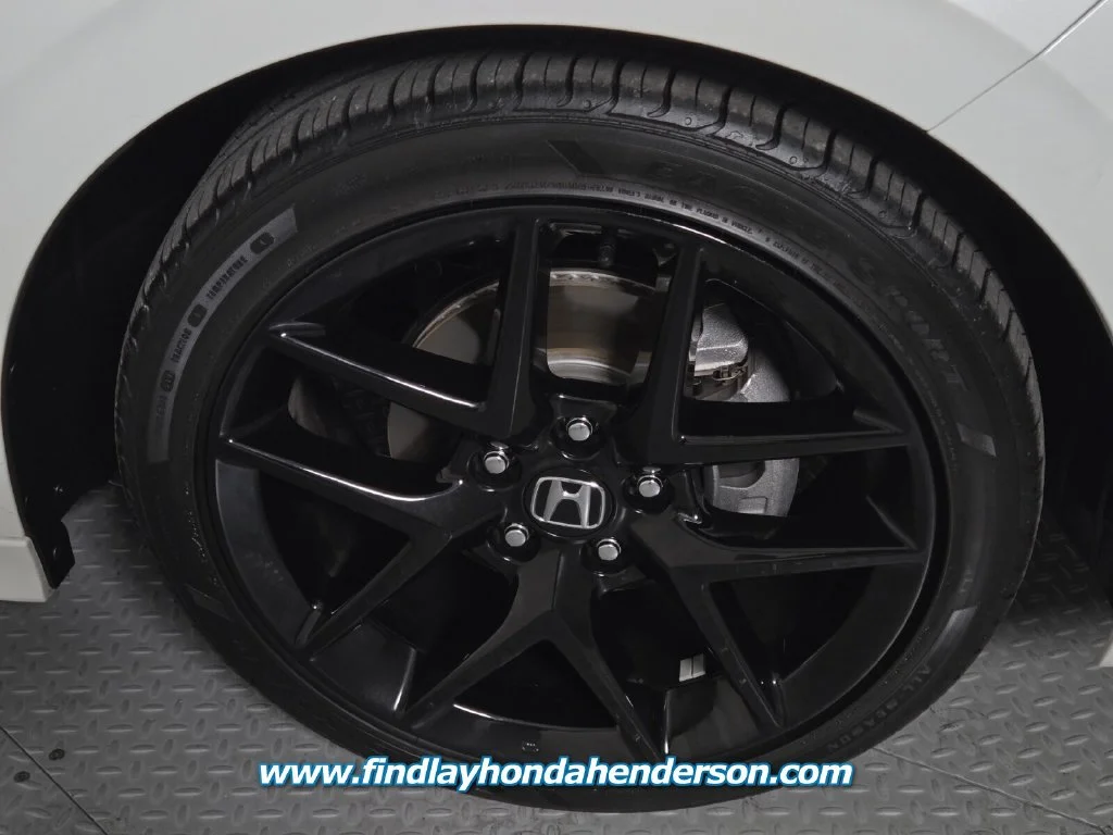 Certified Used 2025 Platinum White Pearl Honda Sport image 12