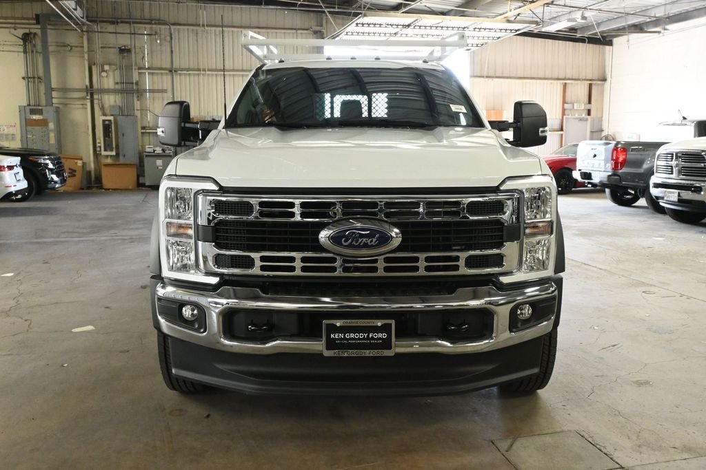 New 2026 Oxford White Ford XL image 4