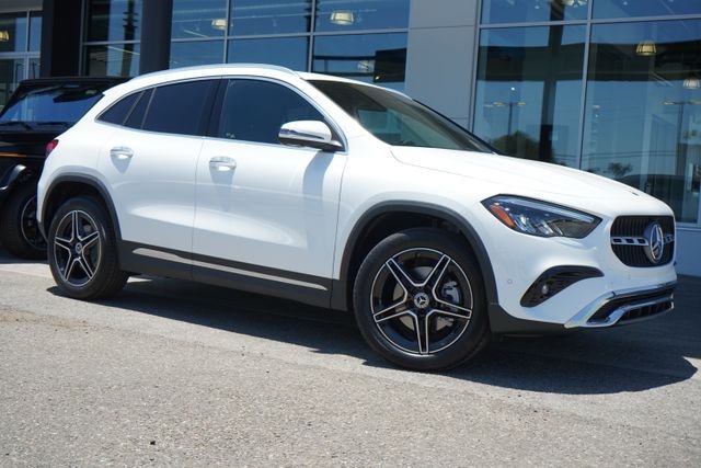 New 2026 Polar White Mercedes-Benz GLA 250 image 1