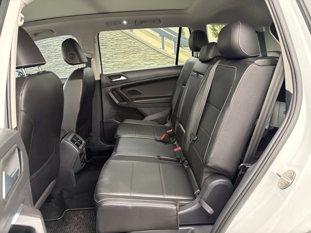 Used 2021 White Volkswagen 2.0T SE image 13