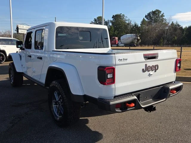 New 2026 Bright White Clear-Coat Exterior Paint Jeep Mojave image 11