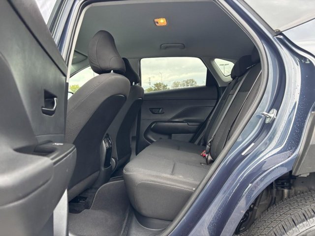 2025 Hyundai Kona SEL - Photo 10