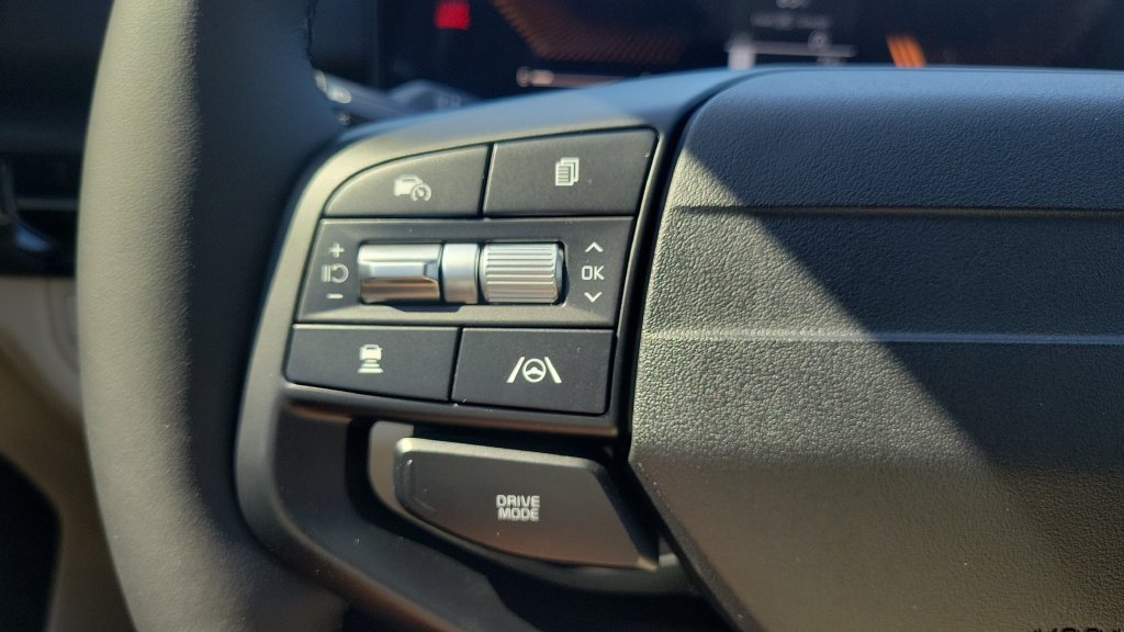 New 2027 Gravity Gray Kia EX image 19