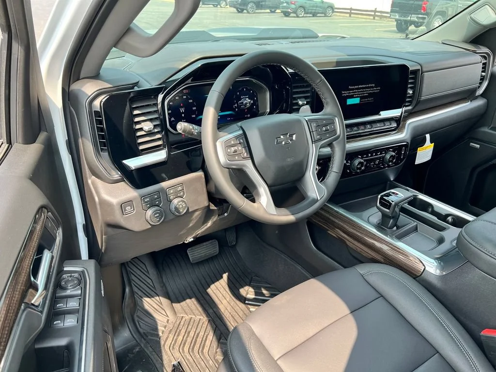 2026 Chevrolet Silverado 1500 LT Trail Boss - Photo 7