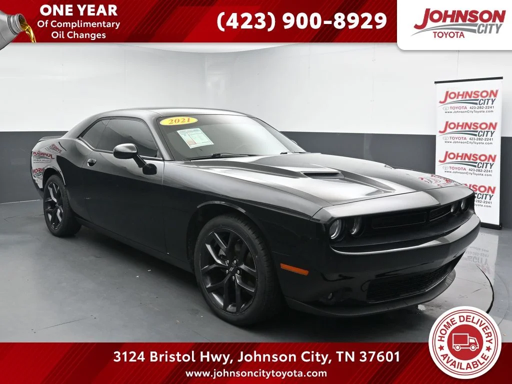 2021 Dodge Challenger SXT Auto's photo