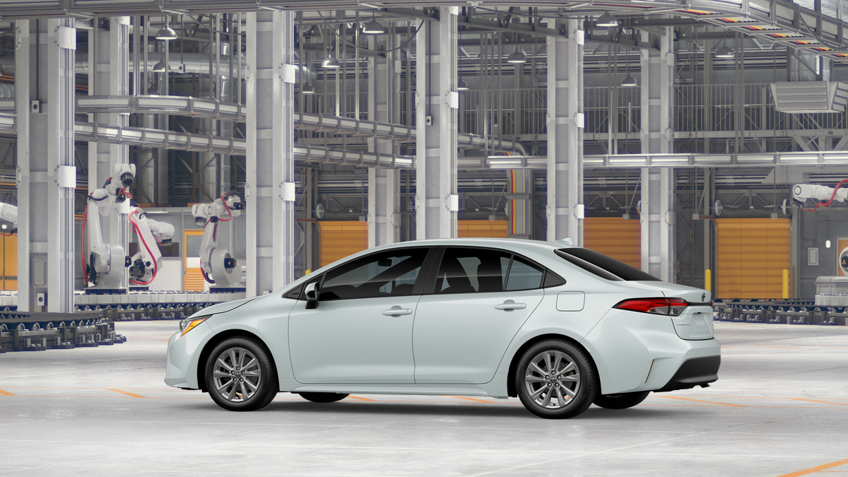 New 2026 Wind Chill Pearl Toyota LE image 5