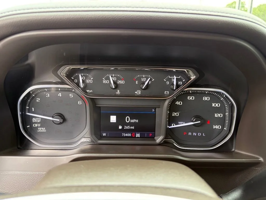 Used 2021 SUMMIT WHITE GMC SLT image 20