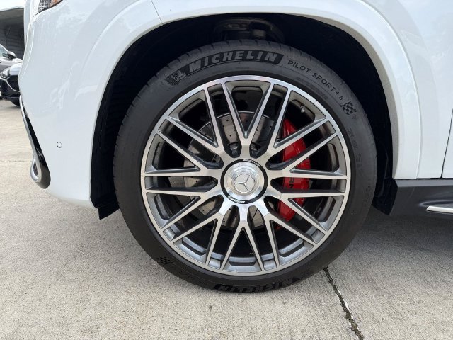 Certified Used 2025 Moonlight White Metallic Mercedes-Benz GLS 63 AMG® image 4