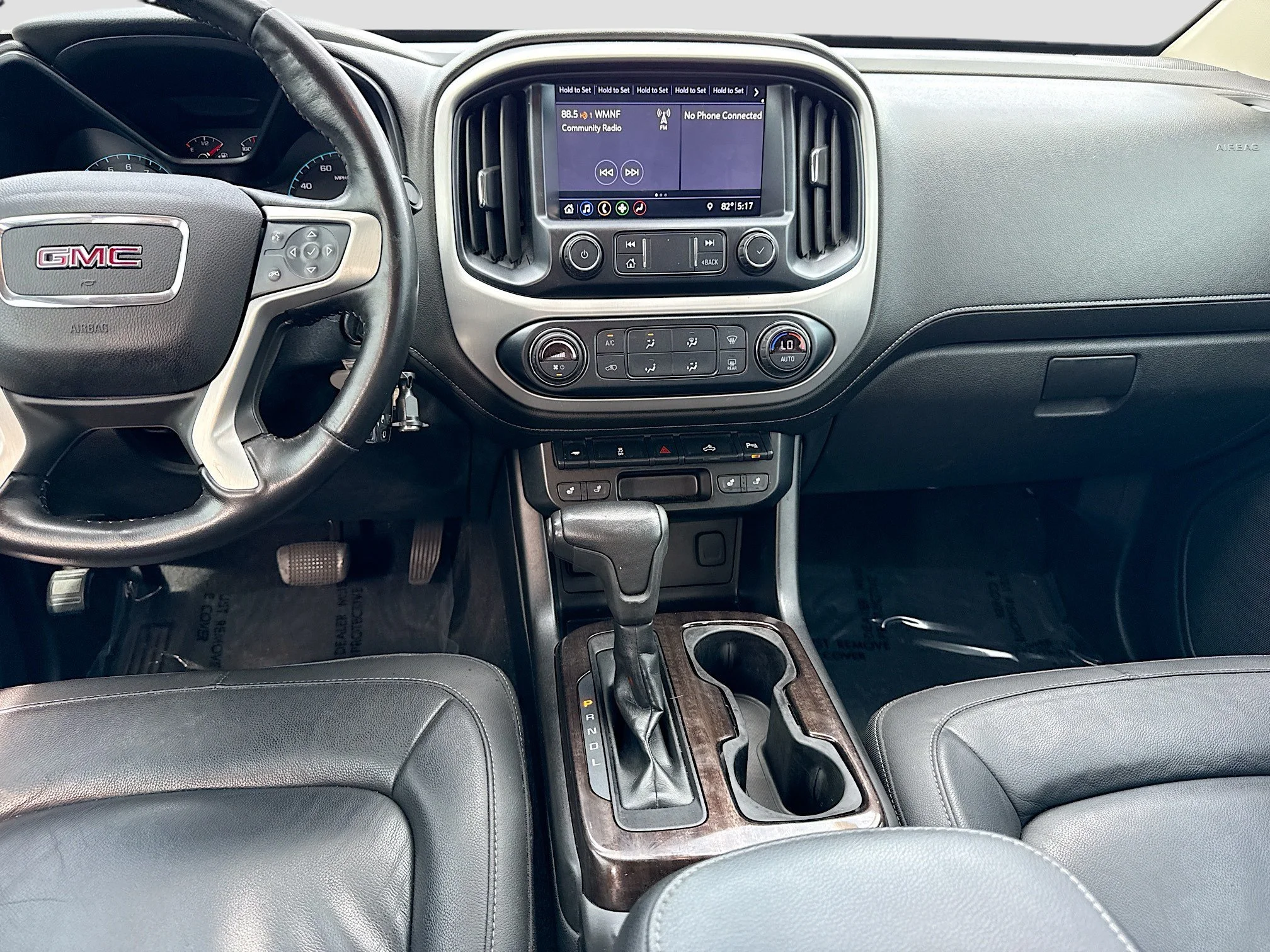 Used 2019 Satin Steel Metallic GMC 2WD SLT image 18
