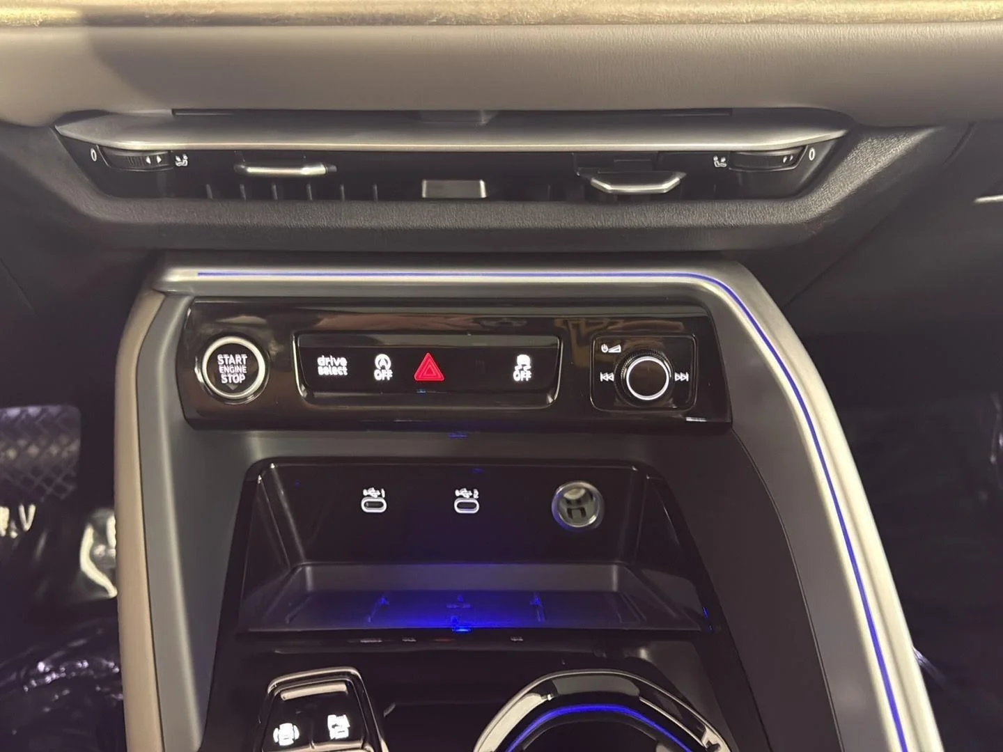 Certified Used 2025 BLACK Audi Premium image 18