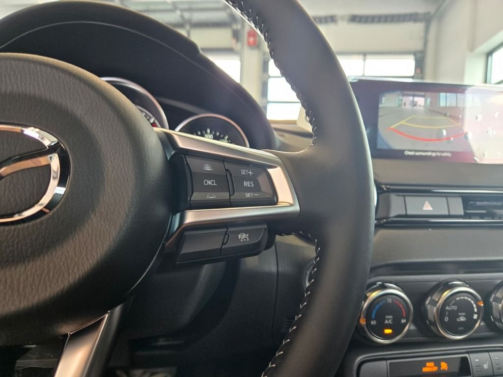 2025 Mazda MX-5 Miata Grand Touring - Photo 24