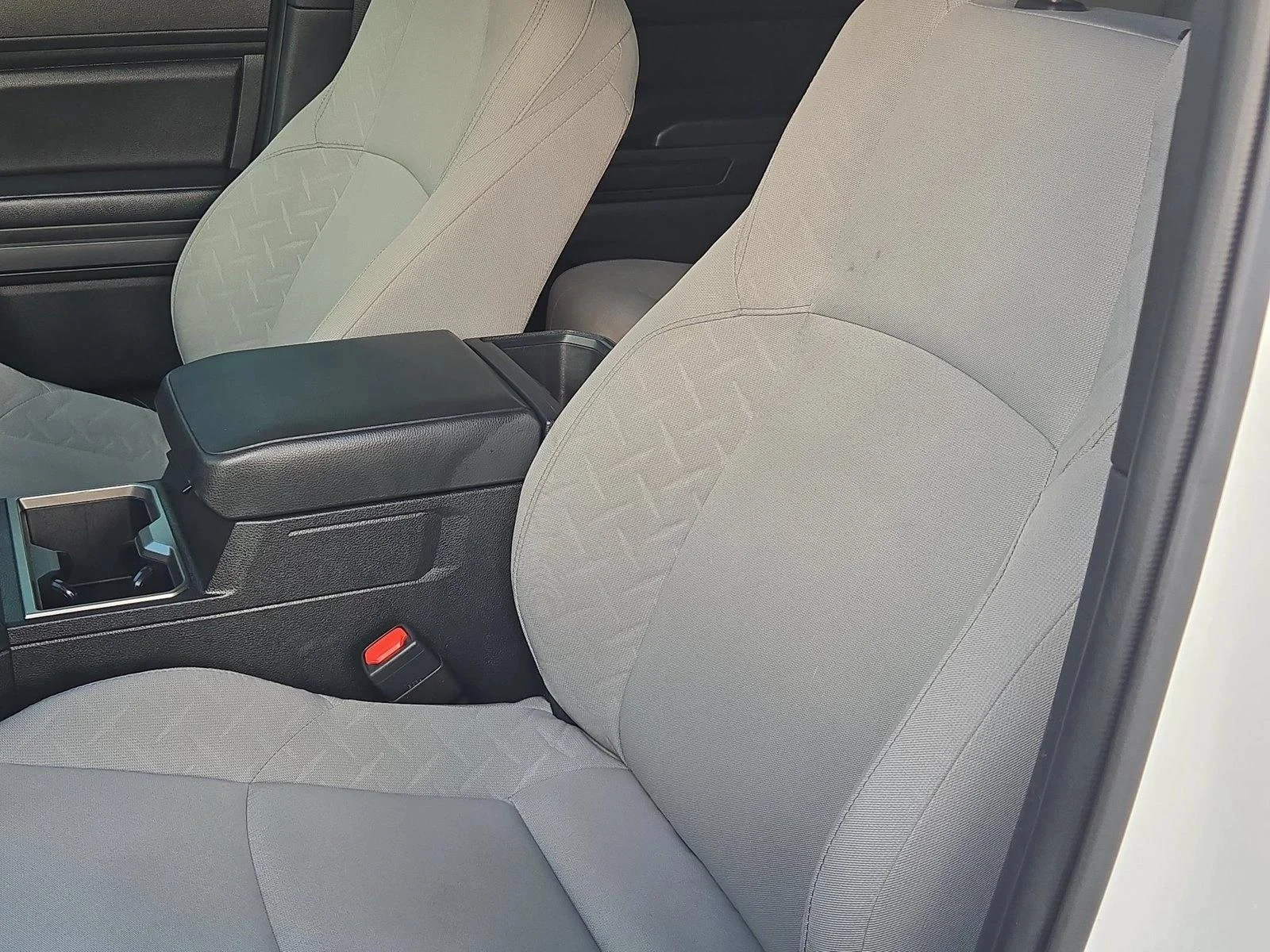 Used 2024 Ice Cap Toyota SR5 image 15