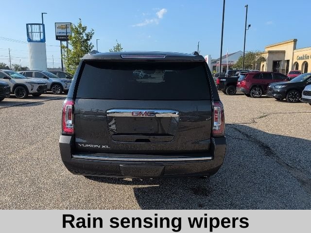 Used 2019 Gray GMC Denali image 21