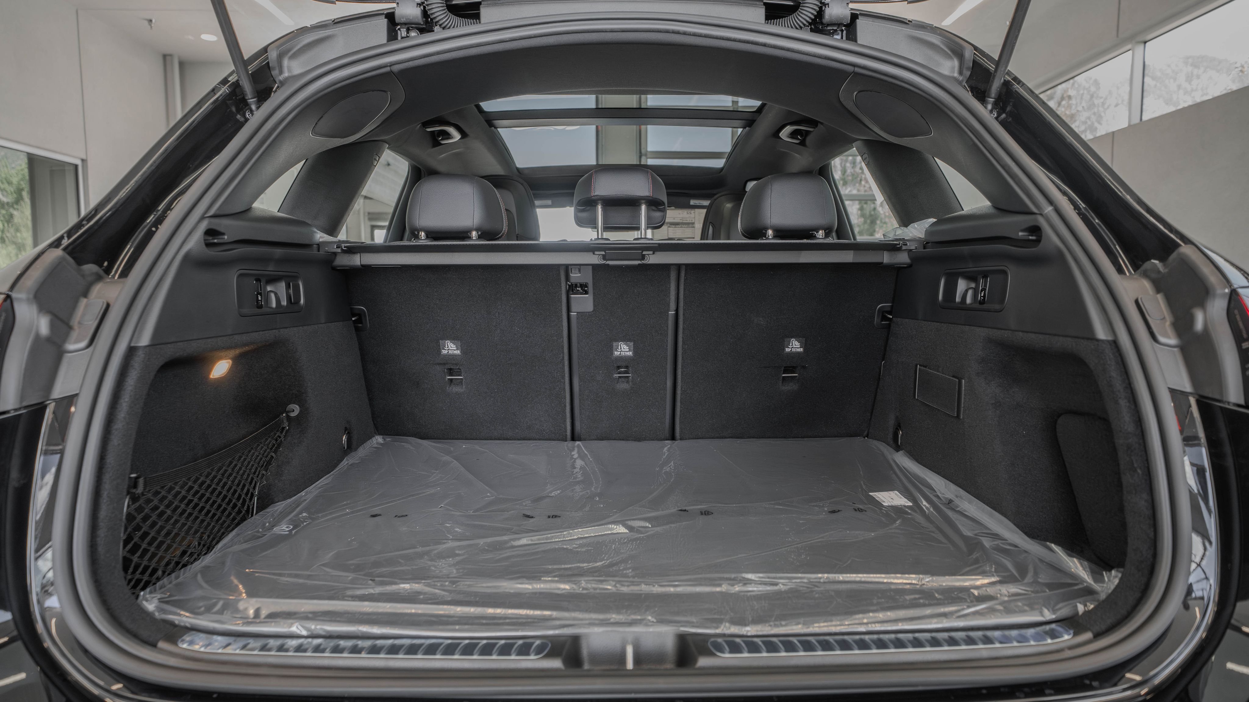 New 2026 Obsidian Black Metallic Mercedes-Benz GLC 43 AMG® image 34