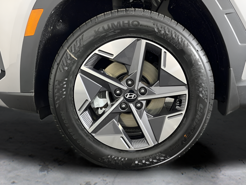 New 2026 Silver Hyundai SEL image 15