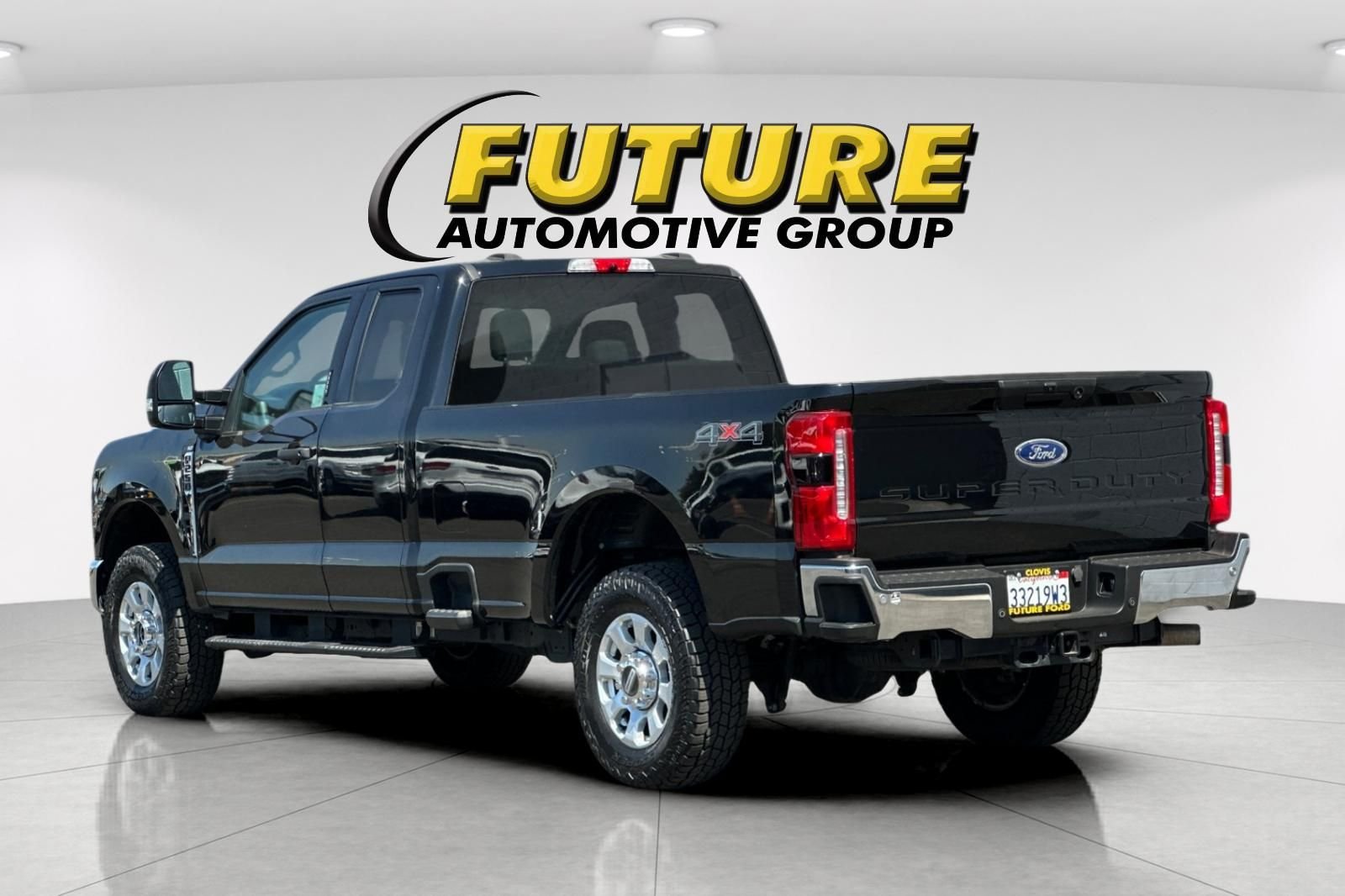 Used 2023 Black Ford XLT image 5