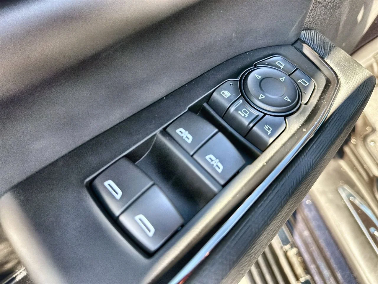 New 2026 Titanium Rush Metallic GMC AT4X image 19
