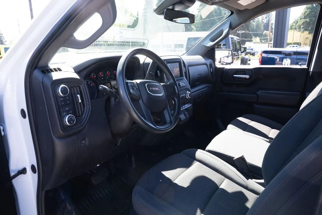Used 2023 White GMC Pro image 21