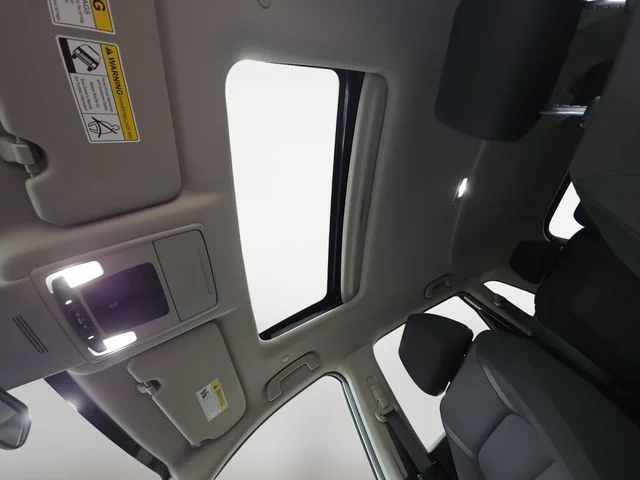 Used 2026 Platinum White Pearl Honda AWD EX image 12