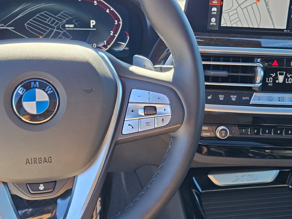 Used 2023 Jet Black BMW xDrive30i image 27