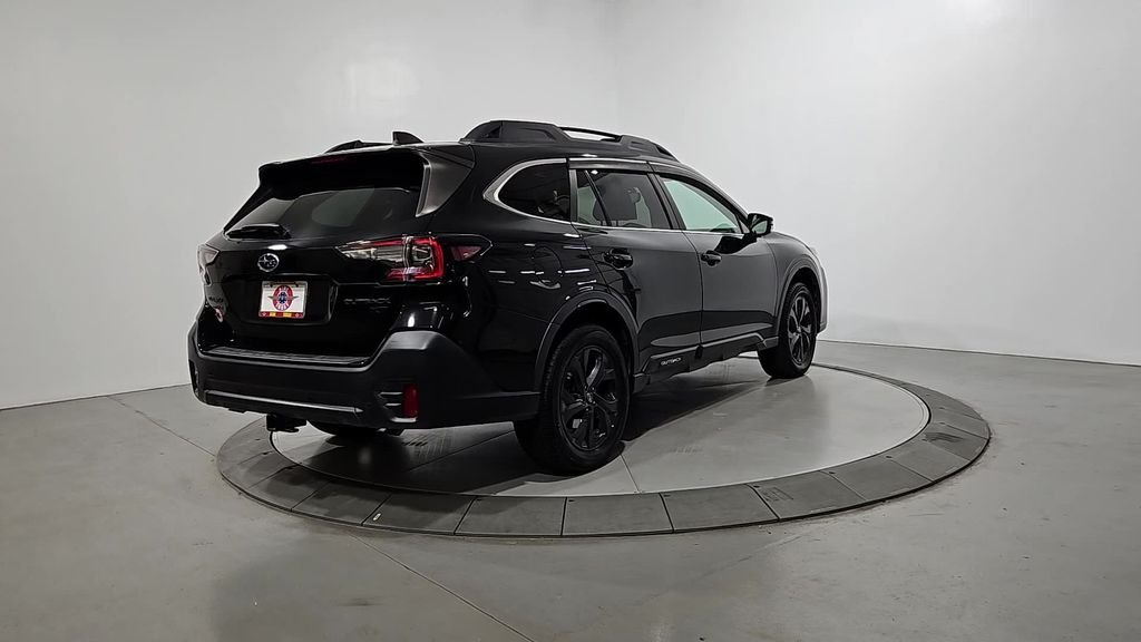 Used 2022 Crystal Black Silica Subaru Onyx Edition XT image 5