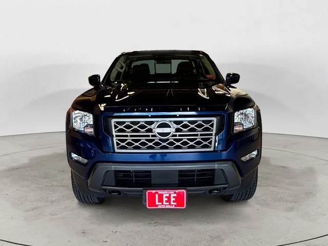 Used 2023 Blue Nissan SV image 9