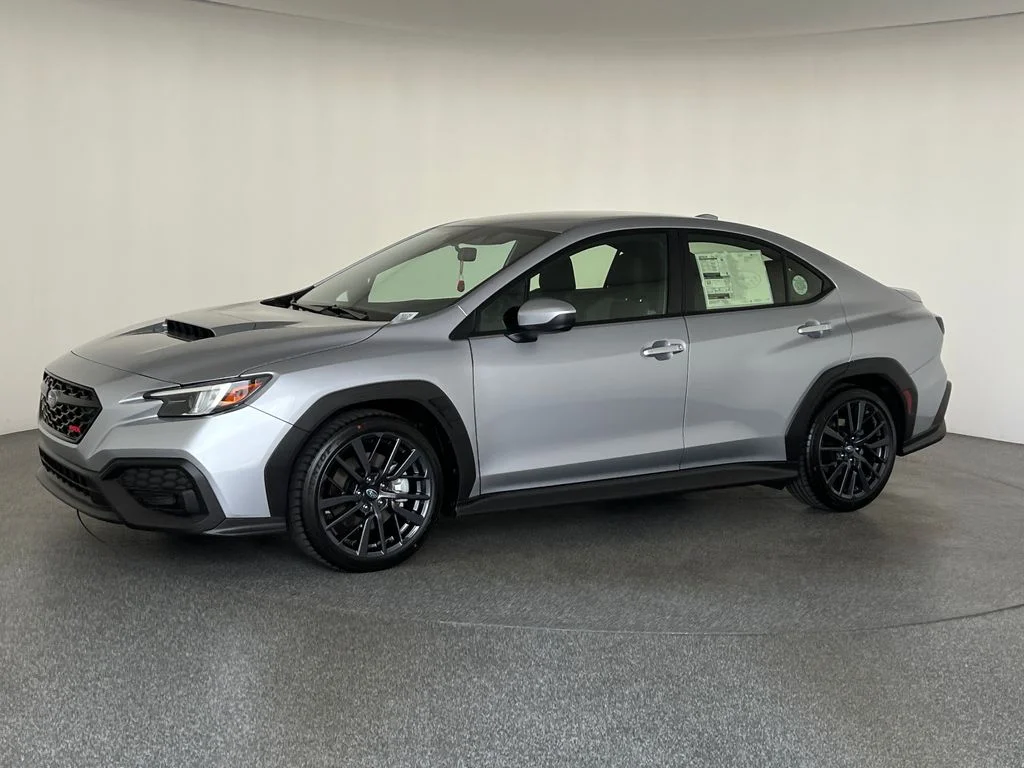 New 2026 ICE SILVER METALLIC Subaru Base image 9