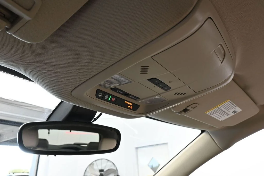 Used 2020 Red Quartz Tintcoat Buick Essence image 23