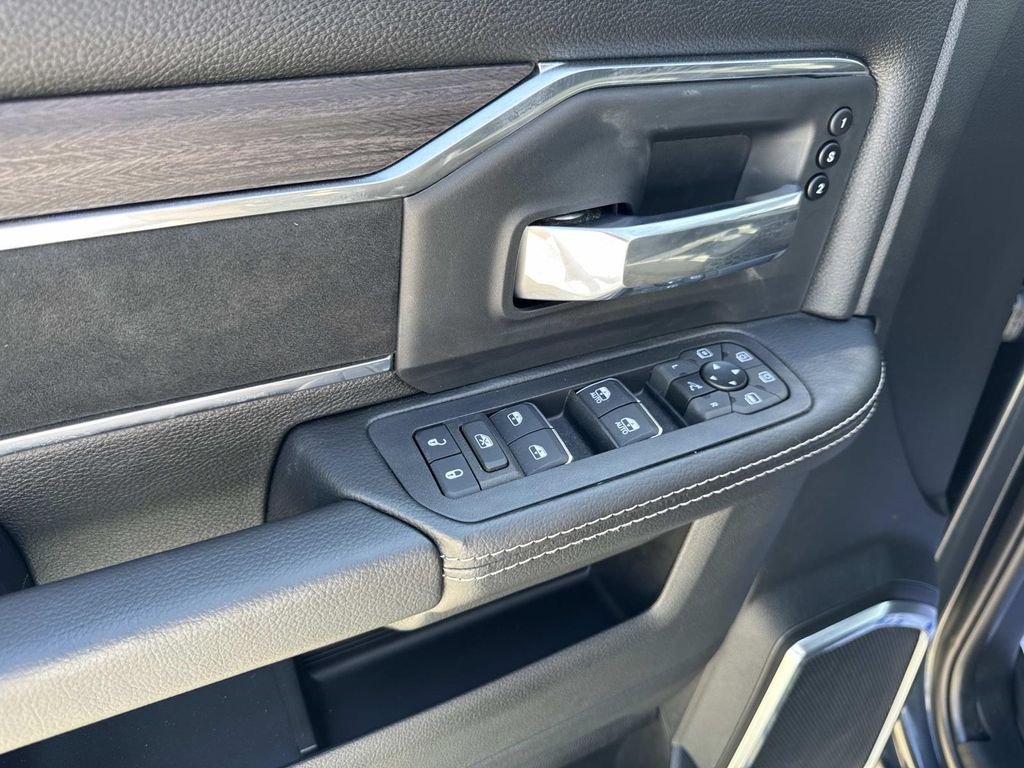 2026 RAM 2500 Laramie - Photo 38