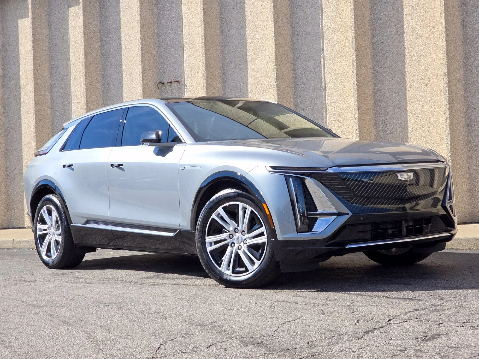 2024 Cadillac LYRIQ Tech