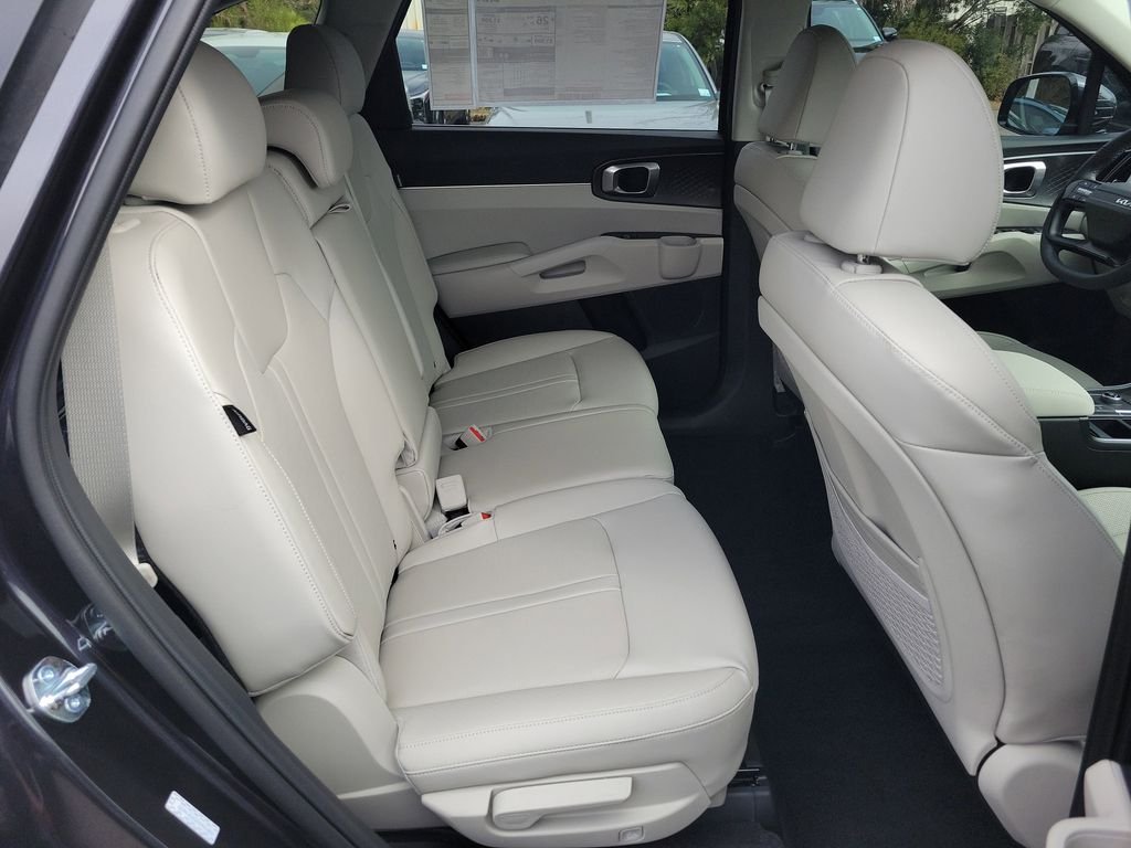 New 2026 Gray Kia S image 12