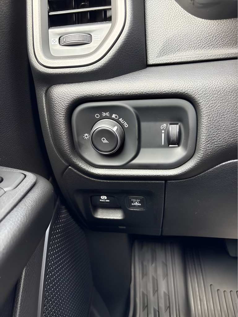 2026 RAM 1500 Tradesman - Photo 15