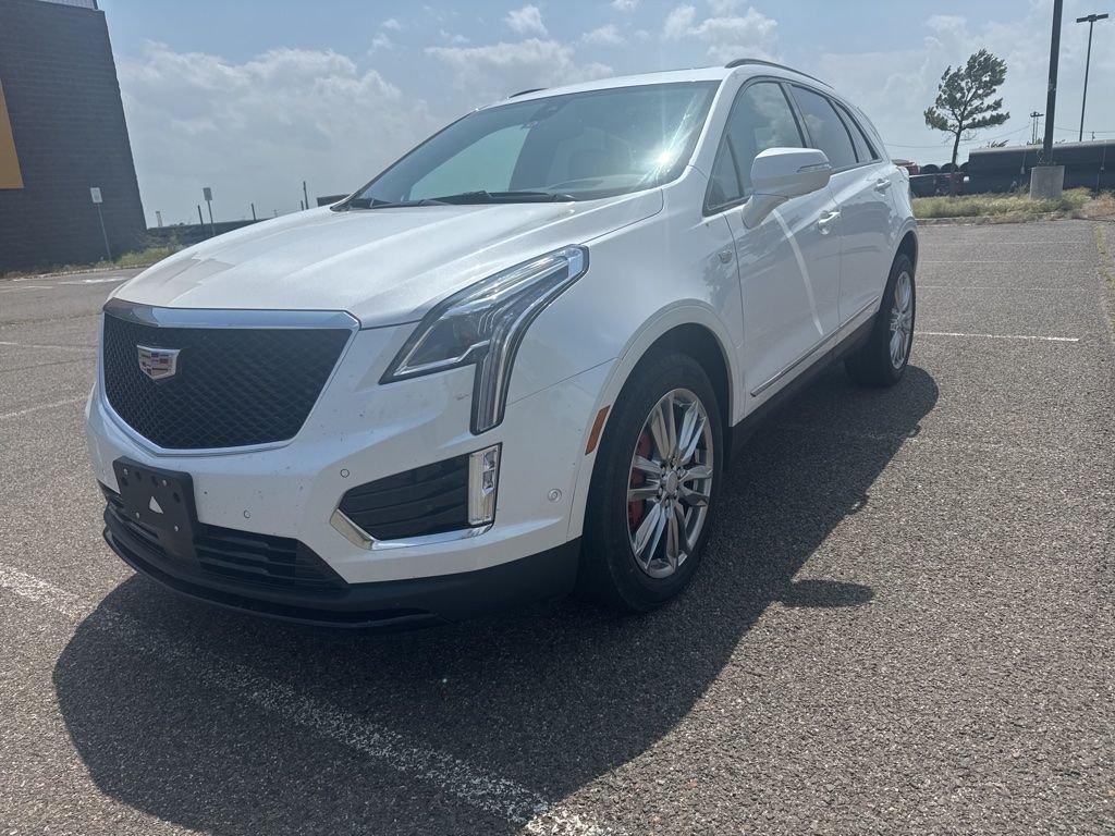 2024 Cadillac XT5 AWD Sport's photo